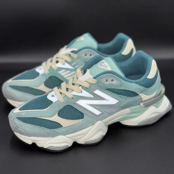 New Balance 9060 New Spruce Salt Marsh - Picture 2 of 5